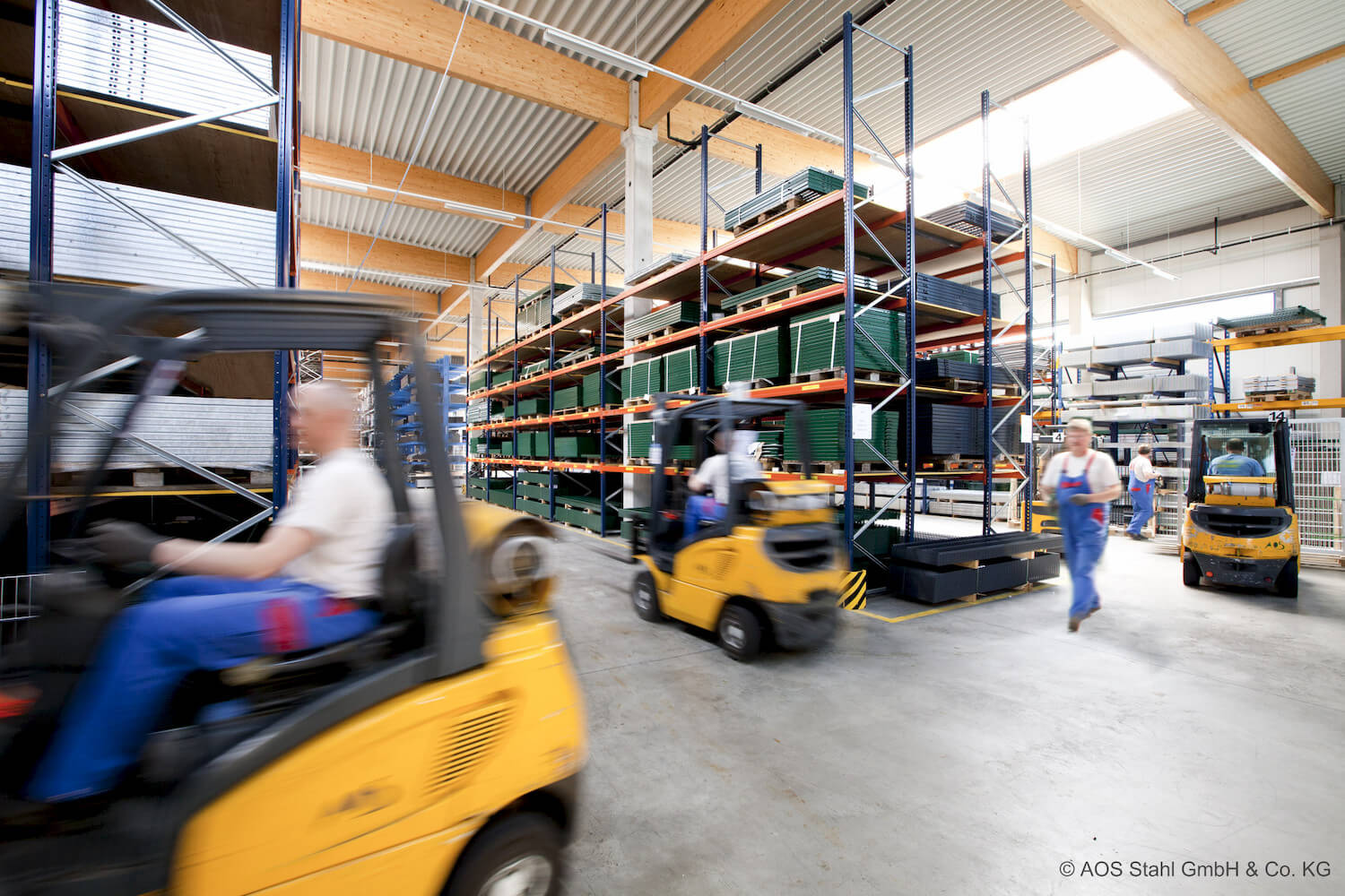 Produktion und Qualität AOS Stahl Hauptsitz 3 Produktion und Qualität AOS Stahl Hauptsitz 3